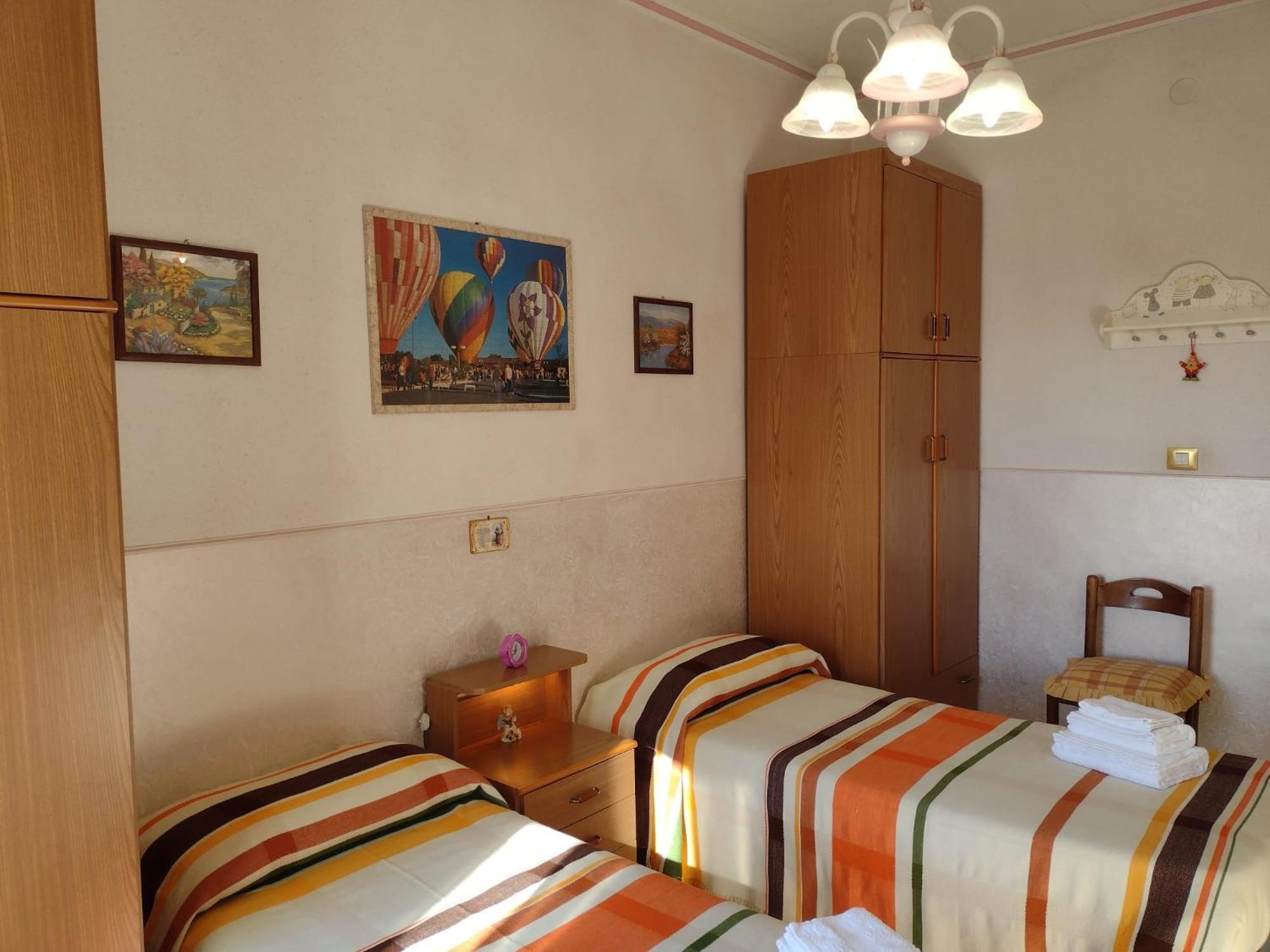 Le Rondini Apartment *